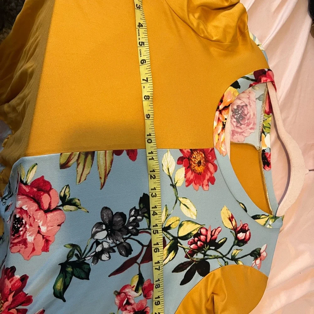 Floral Mustard Tunic - Picture 3 of 3